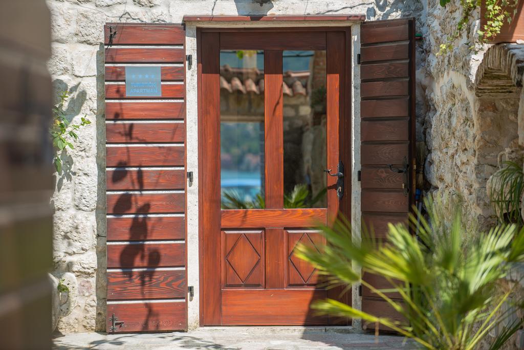 Apartments Babilon Kotor Exterior photo